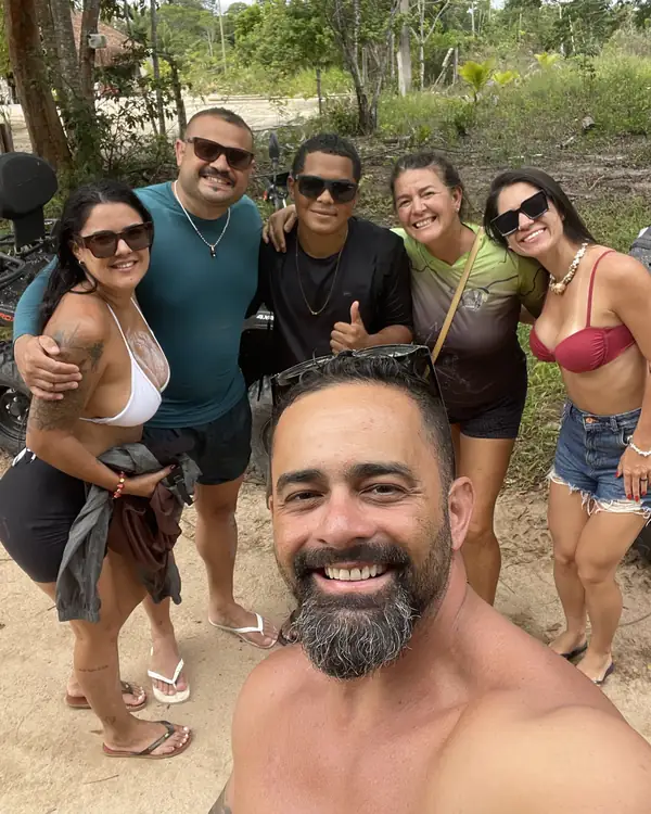 Grupo de amigos depois do passeio